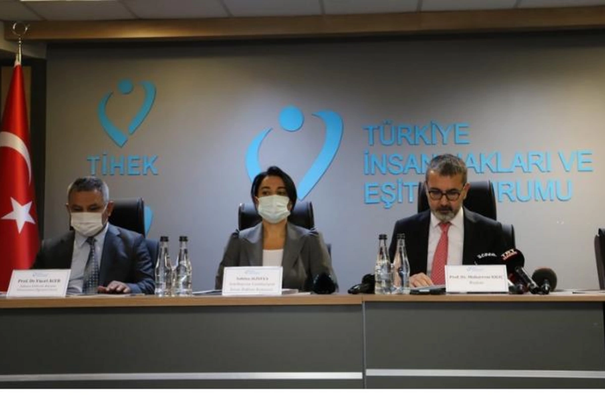 Türkiyə Ombudsmanı Ermənistanın törətdiyi cinayətlərlə bağlı hesabatı açıqladı