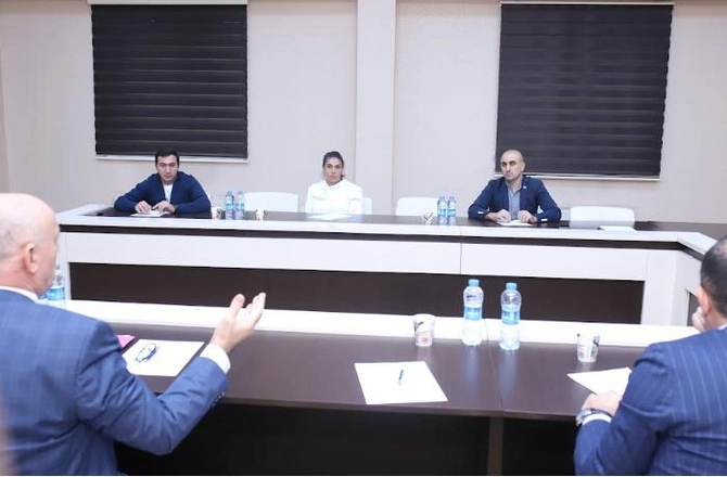 GİN yanında İctimai Şuranın İdman Komitəsinin ilk iclası keçirildi — FOTOLAR