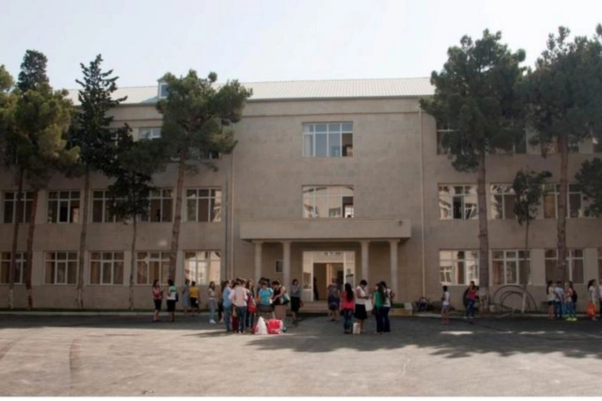 Bakıda daha bir məktəb koronavirusa görə bağlandı