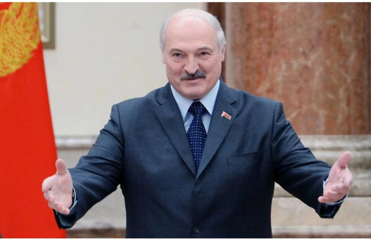 Tramp Lukaşenkonu qüdrətli lider adlandırdı