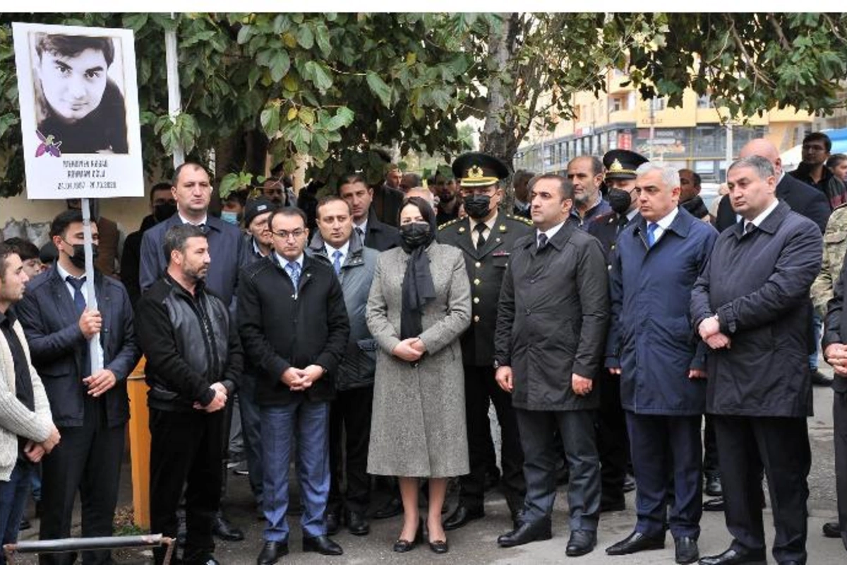 Abşeronda şəhidin xatirəsinə ucaldılan abidə-bulaq kompleksinin açılışı oldu — FOTOLAR
