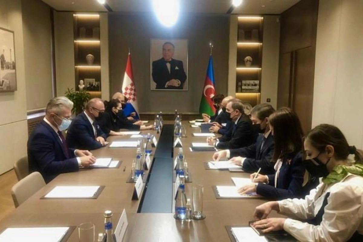 Azərbaycan və Xorvatiya XİN başçılarının görüşü başa çatdı — YENİLƏNİB