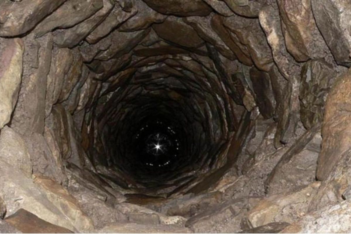 3 yaşlı uşaq su quyusuna düşərək öldü