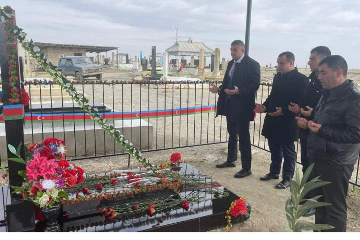 Salyanda Vətən Müharibəsi şəhidinin məzarı ziyarət olundu — FOTOLAR