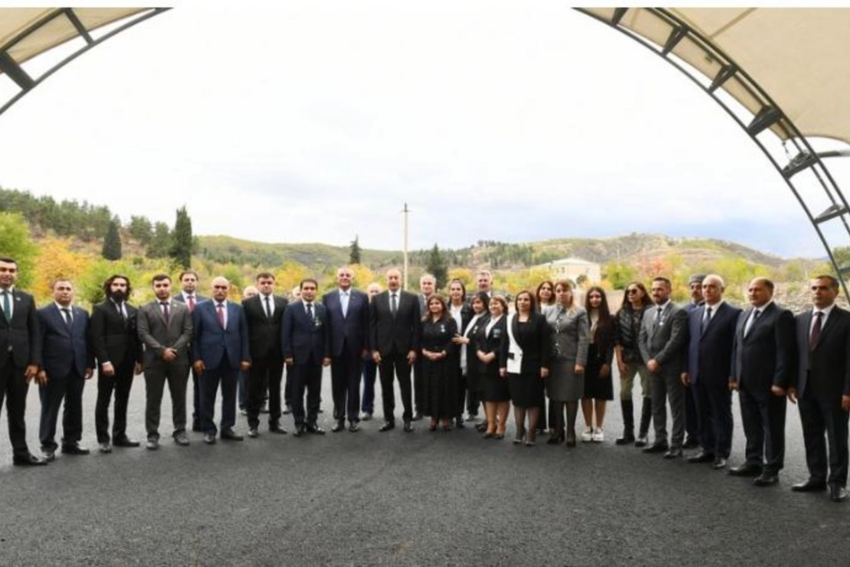 Prezident və birinci xanım Zəngilan ictimaiyyətinin nümayəndələri ilə görüşdülər