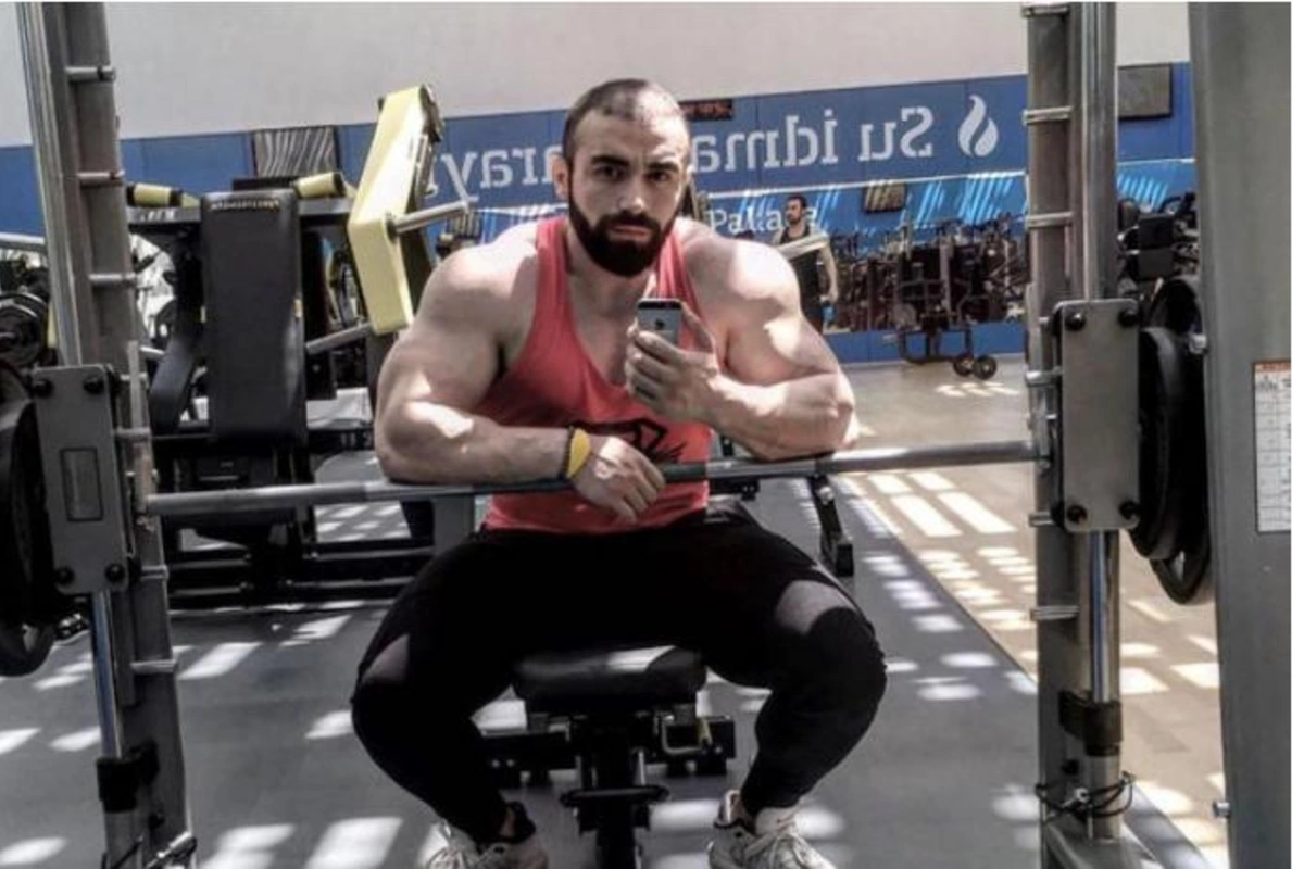 Bakıda idmançı zalda ölü tapıldı — FOTOLAR