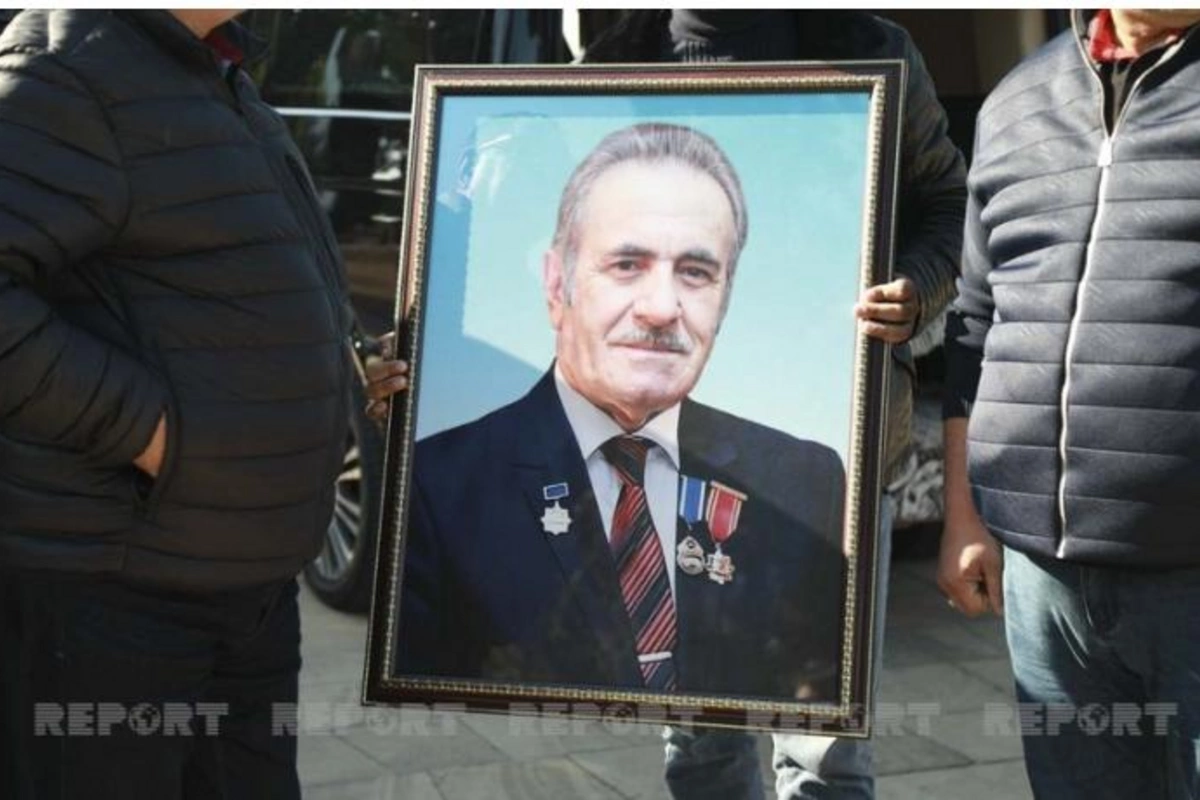 Xalq artisti Canəli Əkbərov dəfn olundu — FOTOLAR