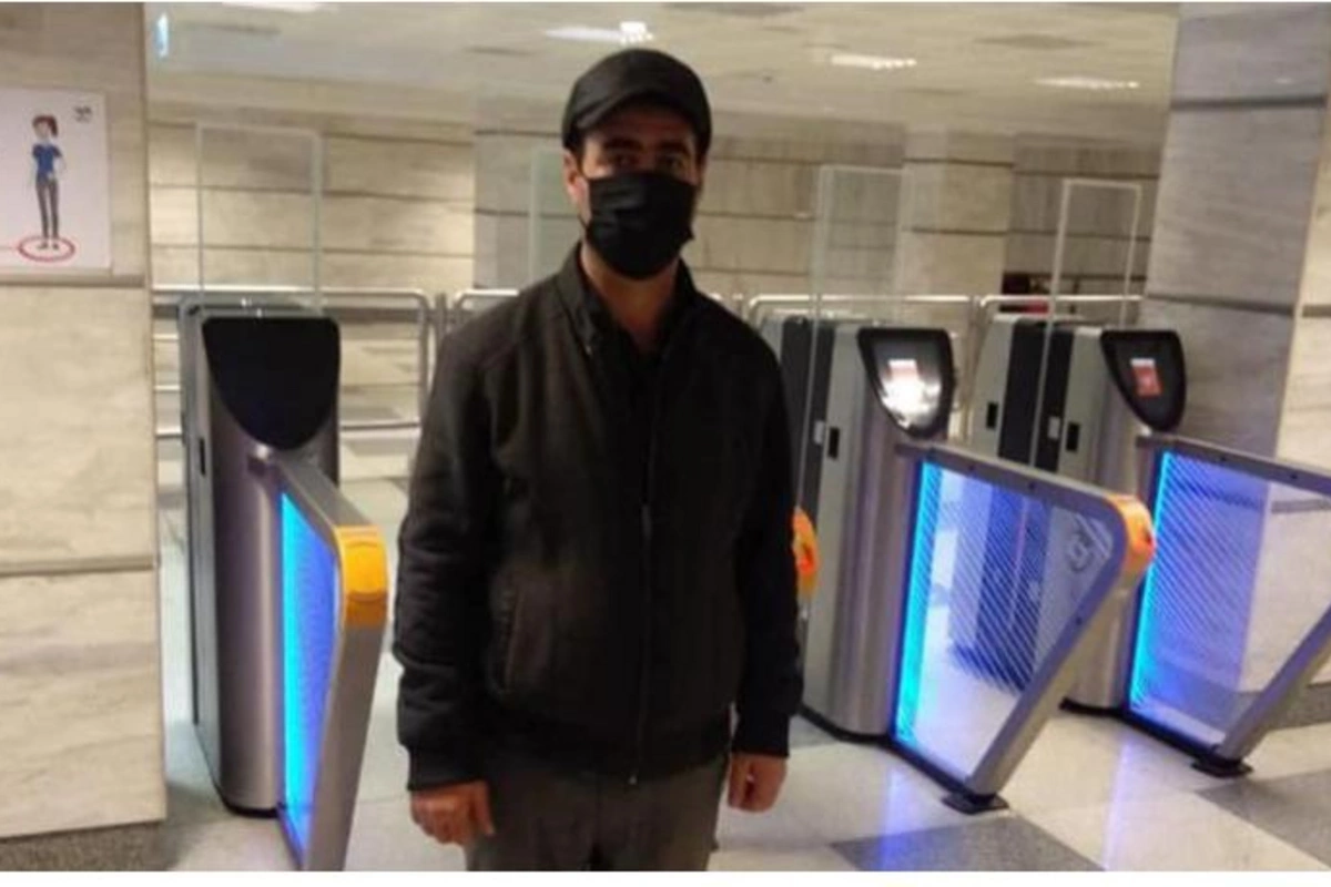 Koronavirus xəstəsi metroda tutuldu — “Hava alırdım”