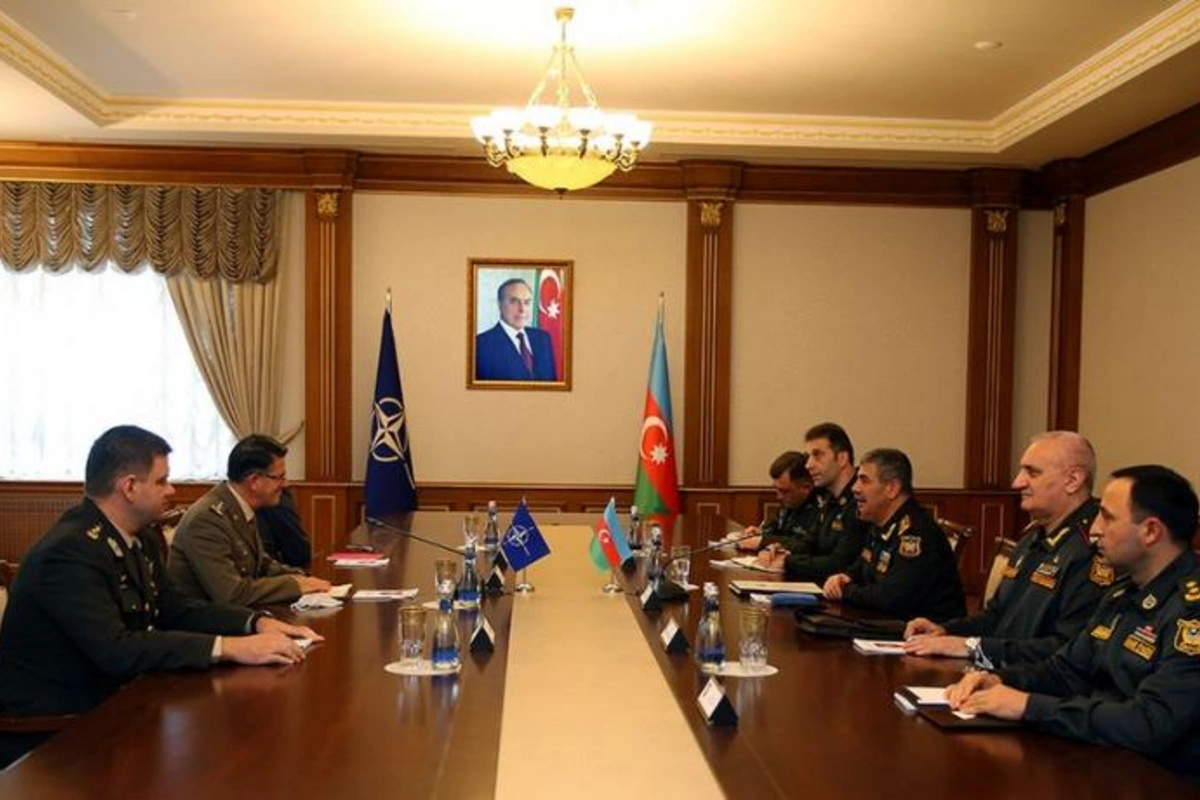Zakir Həsənov NATO nümayəndəsi ilə görüşdü — FOTO