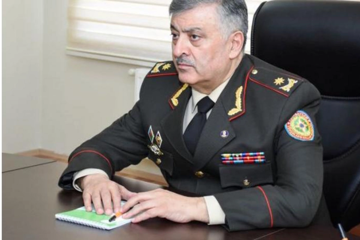 General Paşayevdən prezidentə şikayət: Şəxsi biznesi ilə məşğul olur, göydələnlər tikdirir, bizi isə hədələyir