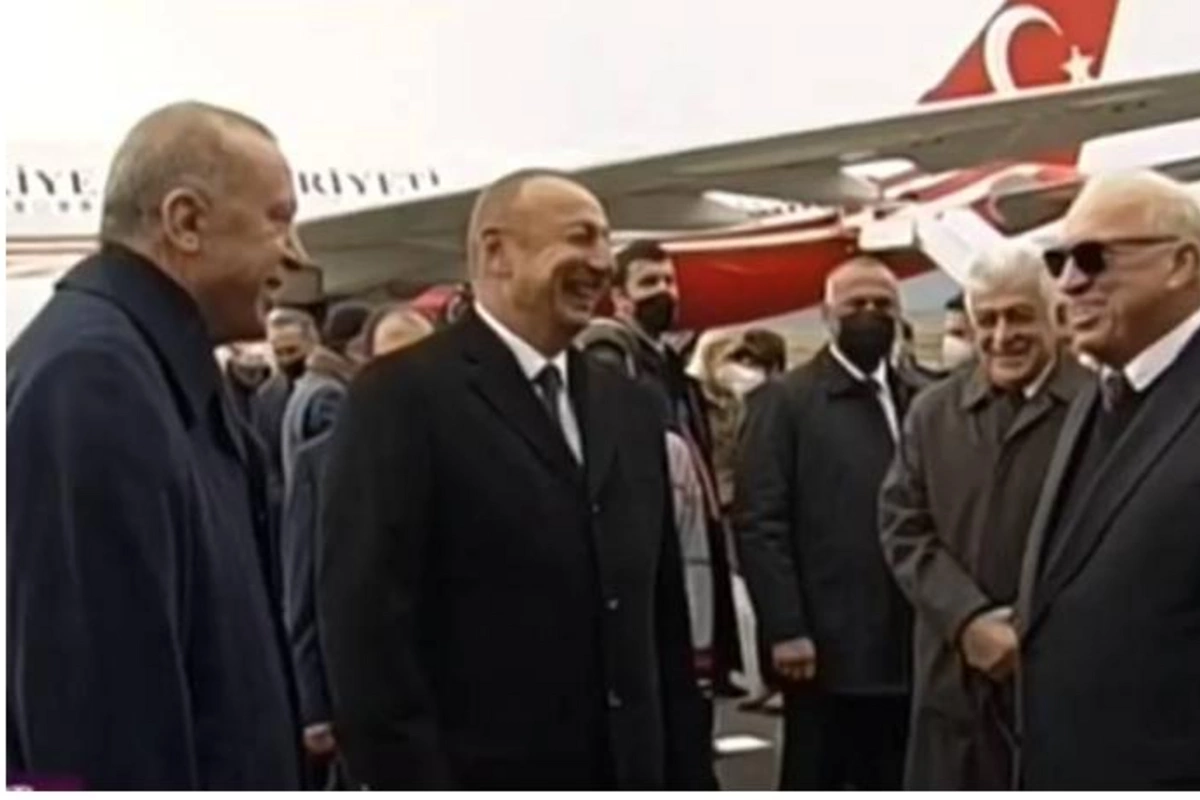 Bığı tökülüb — Əliyev və Ərdoğanın Cahangir Əsgərovla zarafatı — VİDEO