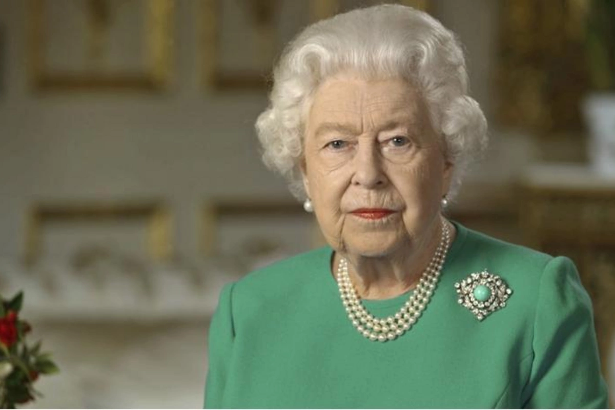 Britaniya Kraliçası II Elizabet Azərbaycanı təbrik etdi