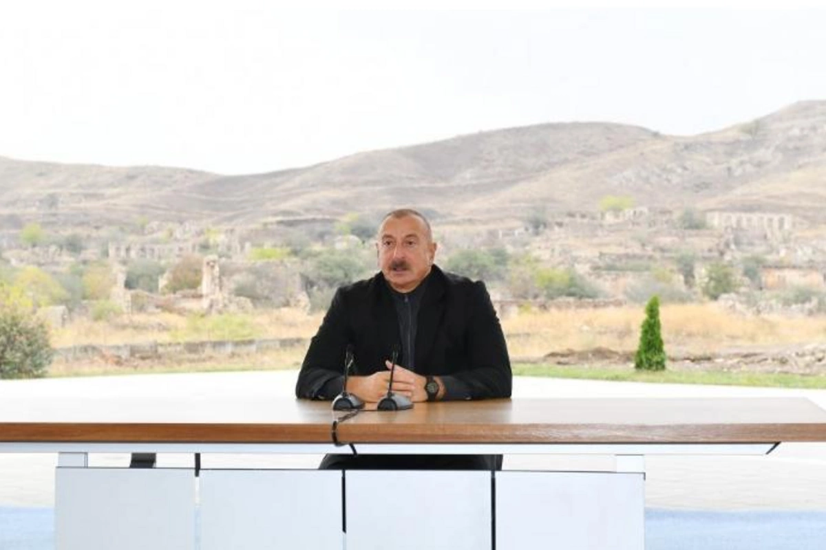 Cocuq Mərcanlıda Gövhərağa məscidinin bənzərini inşa etməyimiz rəmzi məna daşıyır