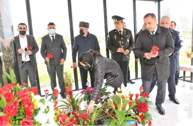Abşeronda şəhid Ülvi Rəhimov yad edilib — FOTO Abşeronda şəhid Ülvi Rəhimov yad edilib — FOTO