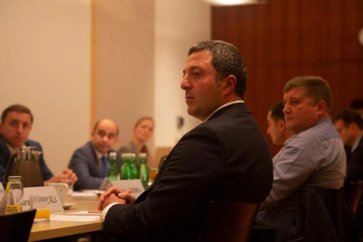 Vyanada Azərbaycan və Ermənistanın siyasi partiya təmsilçiləri arasında görüş keçirildi