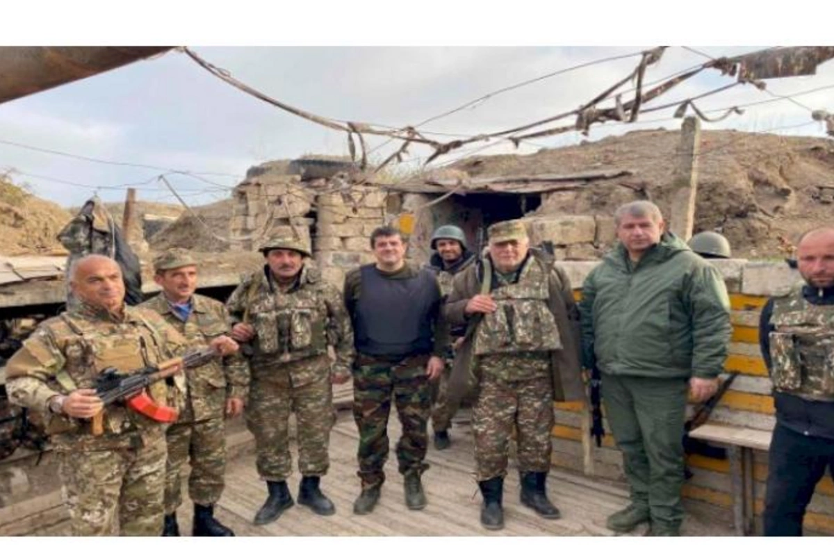 Araik Arutyunyan əhalini fərdi silahlanmağa çağırdı