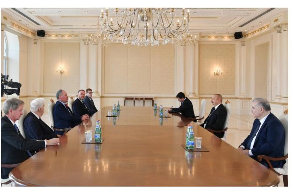 İlham Əliyev Britaniya-Azərbaycan parlamentlərarası dostluq qrupunun rəhbərini qəbul etdi