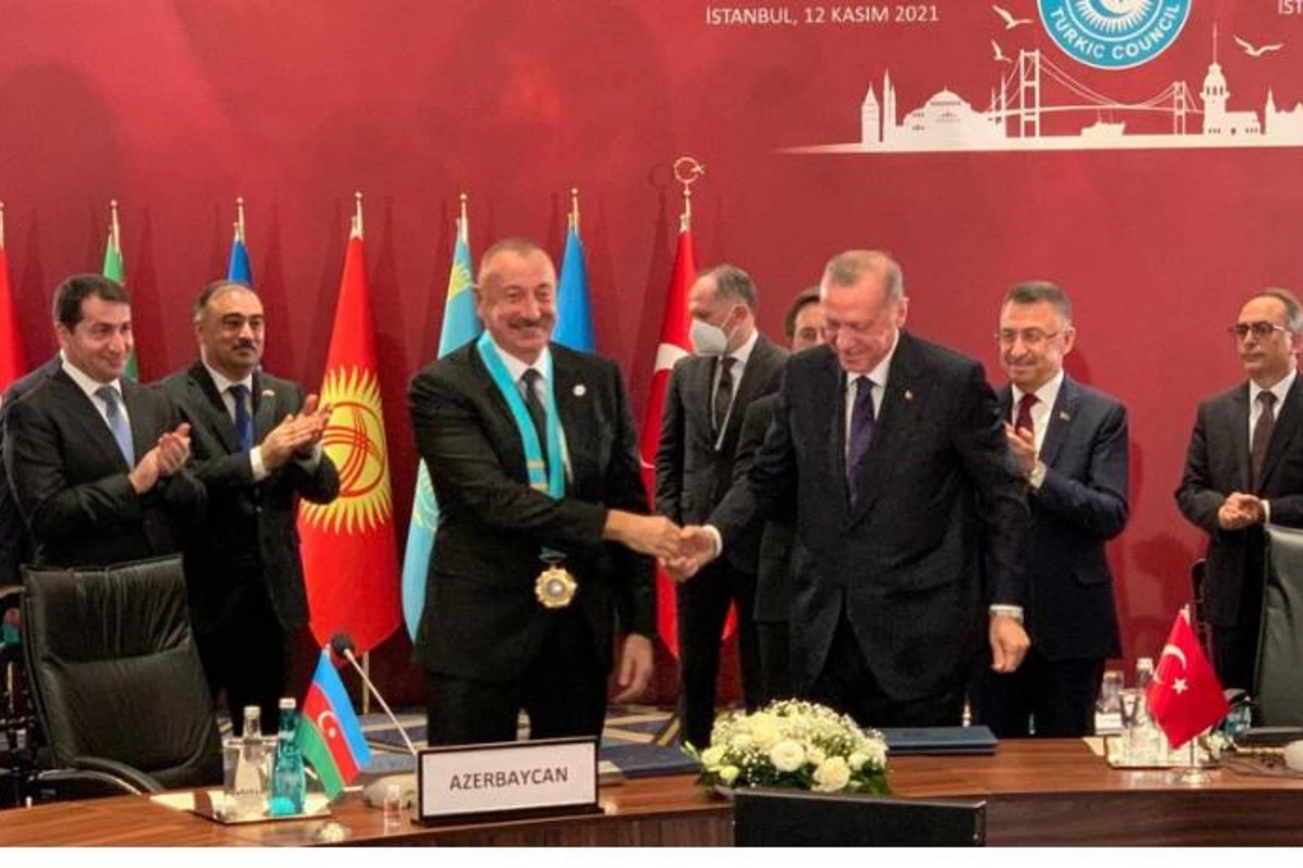 İlham Əliyevə Türk Dünyasının Ali Ordeni təqdim edildi — YENİLƏNİB