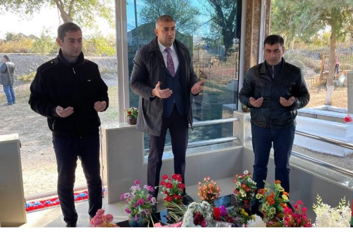 Salyanda Vətən Müharibəsi şəhidlərinin məzarları ziyarət olundu — FOTOLAR