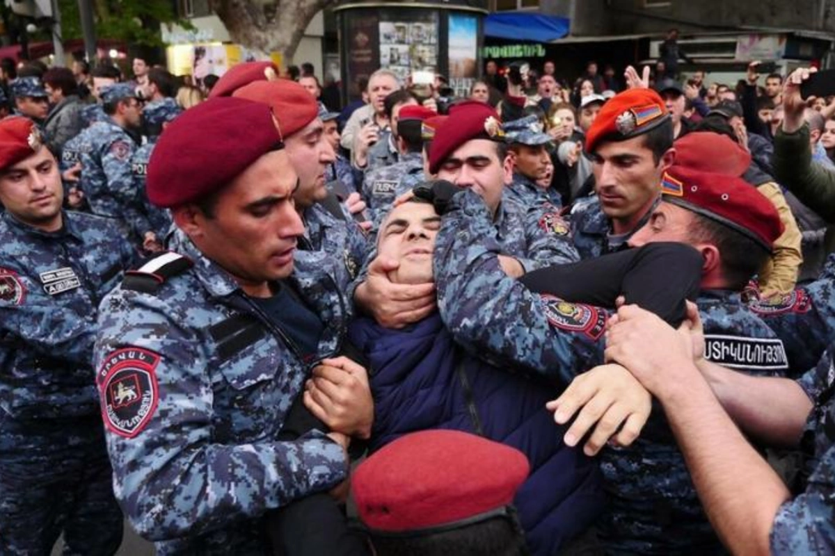 BMT Ermənistanda insan haqlarının pozulmasından narahatdır