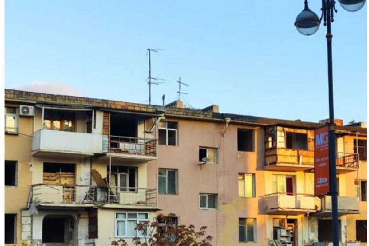 Bakının bu hissəsində “xruşovka”lar sökülür — AÇIQLAMA