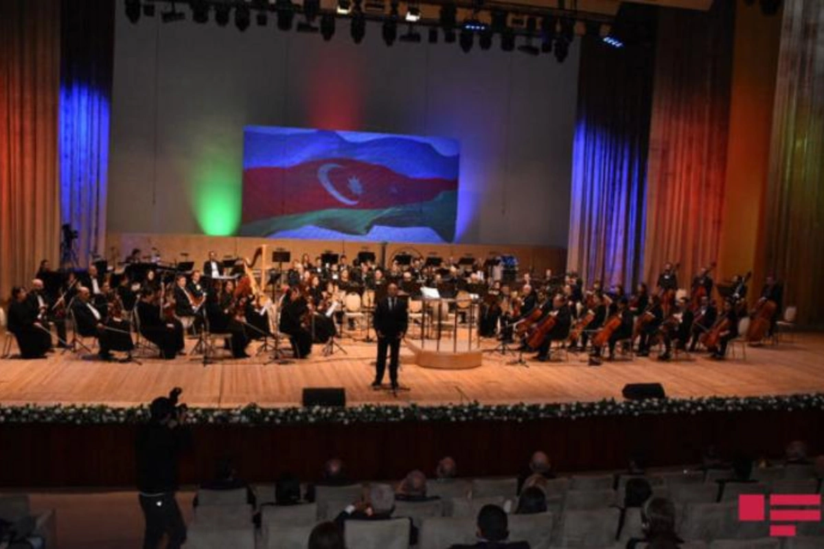 Zəfər Gününə həsr olunmuş “Qarabağ Azərbaycandır” adlı konsert keçirilib — FOTO