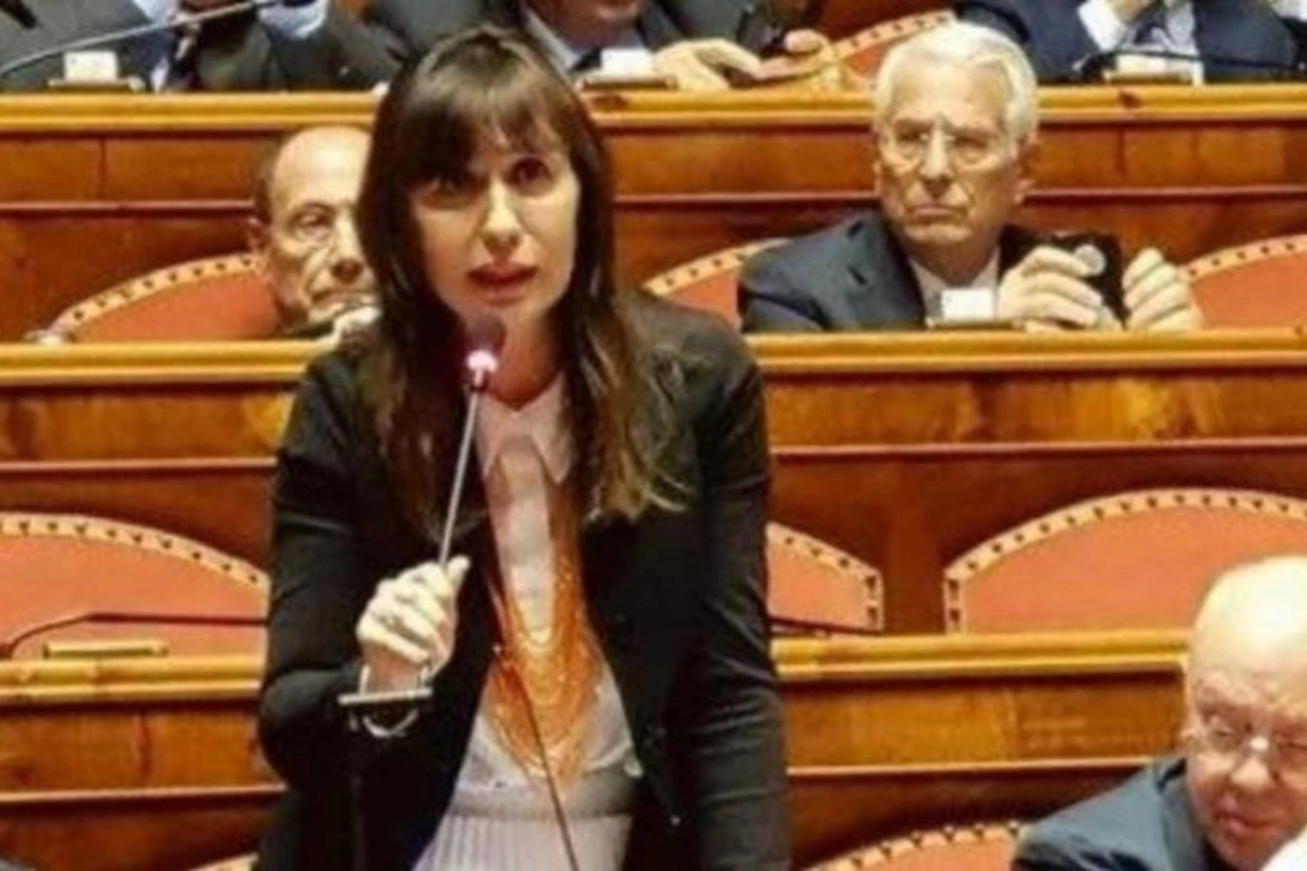 İtaliyalı senatordan Ermənistana SƏRT ETİRAZ