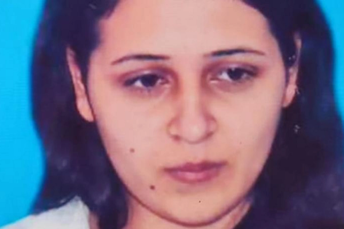20 yaşlı qız itkin düşdü — FOTO