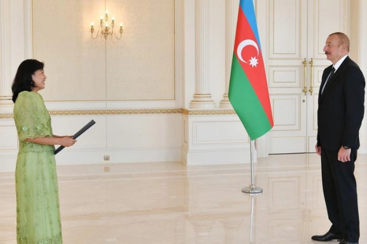 Prezident Filippinin yeni səfirinin etimadnaməsini qəbul etdi — YENİLƏNİB