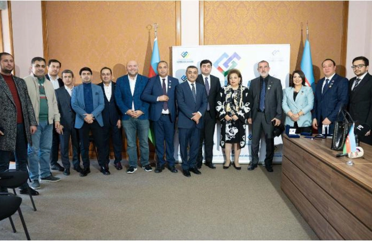 Beynəlxalq Alyans QHT və media rəhbərlərini medalla təltif etdi — FOTOLAR