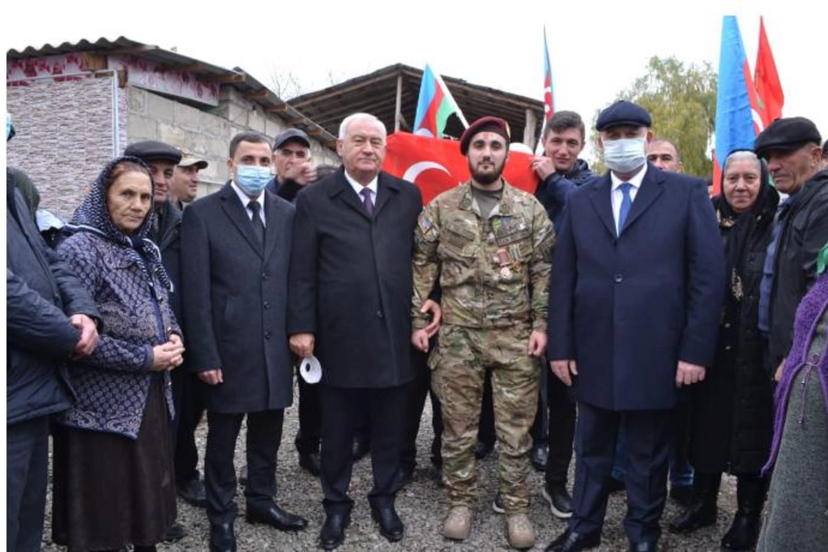 Vətən müharibəsi qazisi Türkiyədən qayıtdı — FOTOLAR