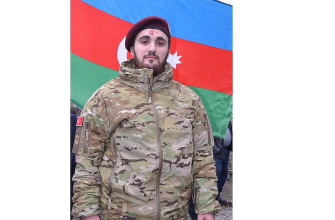 Vətən müharibəsi qazisi Türkiyədən qayıtdı — FOTOLAR Vətən müharibəsi qazisi Türkiyədən qayıtdı — FOTOLAR