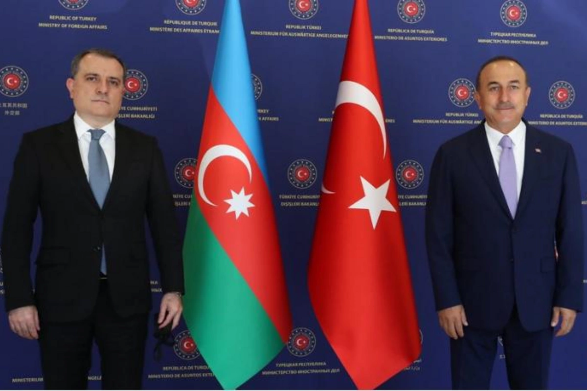 Azərbaycan və Türkiyə XİN başçıları bölgədəki vəziyyəti müzakirə etdilər — YENİLƏNİB