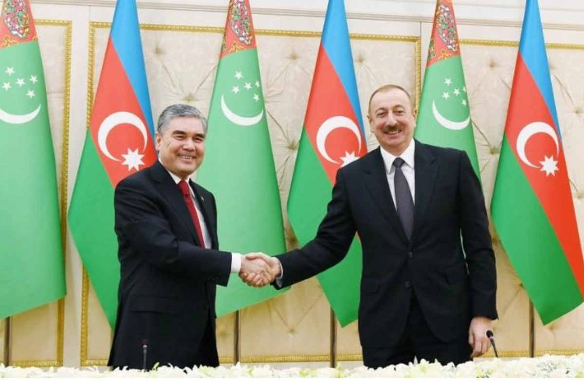 İlham Əliyev Qurbanqulu Berdiməhəmmədovla görüşüb