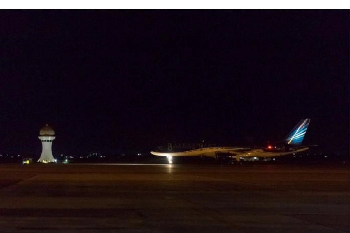 AZAL-ın təyyarəsi güclü duman səbəbindən Heydər Əliyev Beynəlxalq Aeroportuna qayıtdı