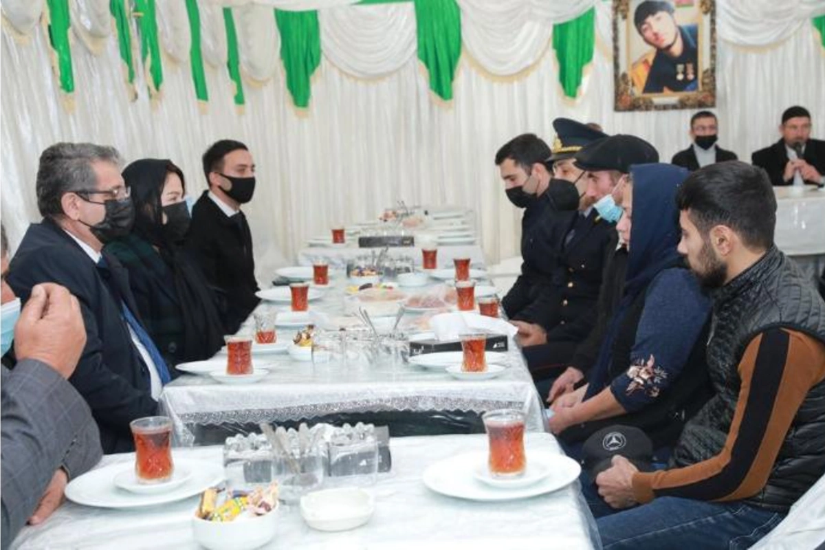 Abşeronda şəhidlərimizə il mərasimi keçirildi — FOTOLAR