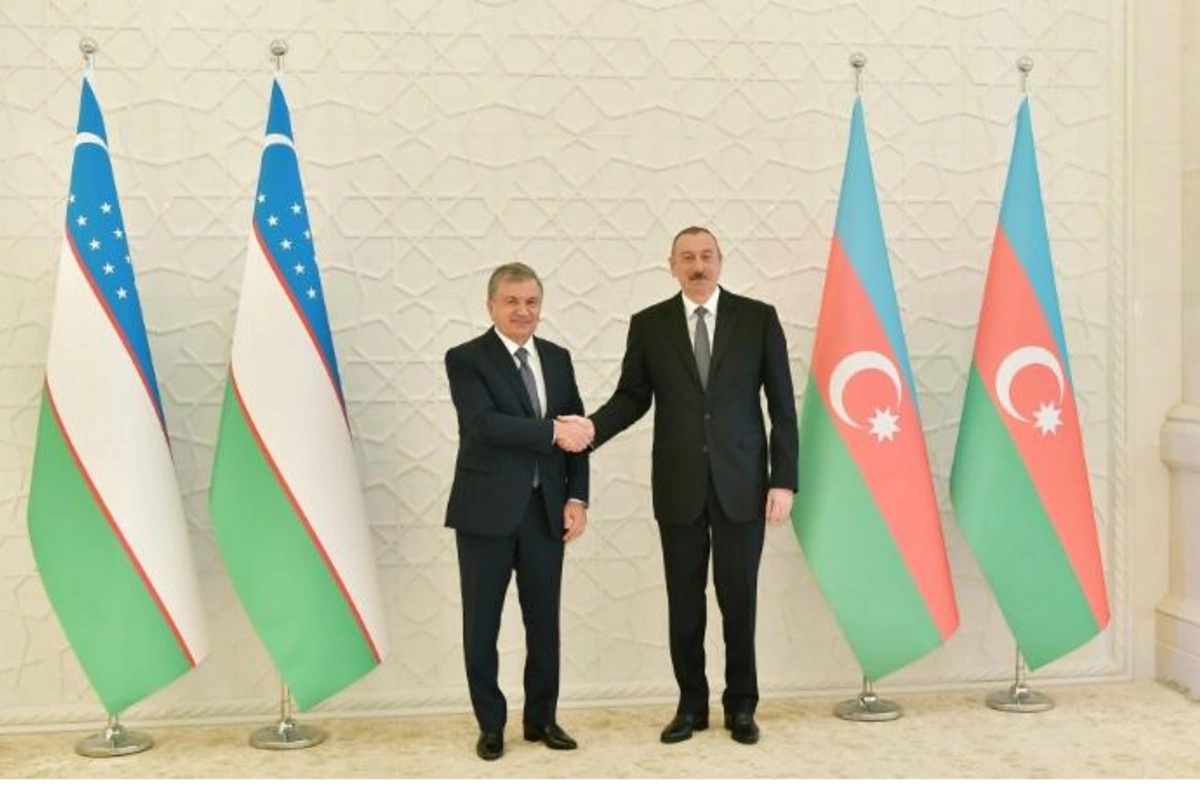 İlham Əliyev Şavkat Mirziyoyevə zəng etdi