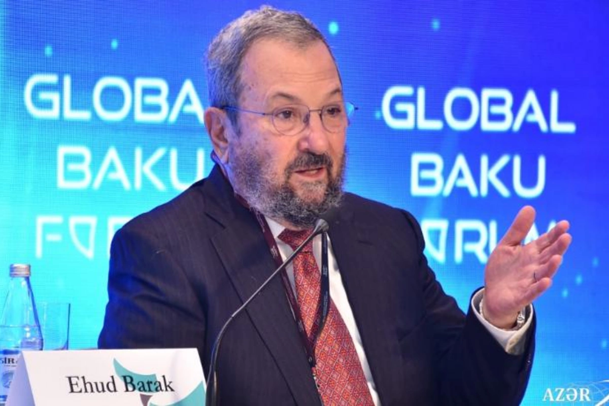 Ehud Barak: Vaksinasiya pandemiyadan çıxış yolu üçün əsas amildir
