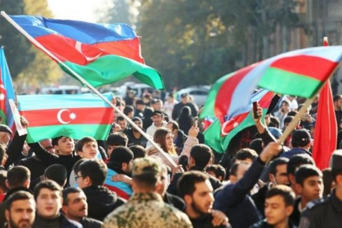 İctimai və dövlət maraqları bir-birini tamamladıqda, bundan bütün cəmiyyət qazanır