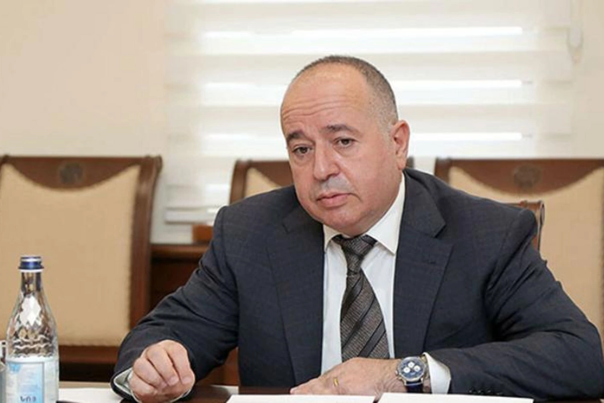 Ermənistanın müdafiə naziri Moskvaya getdi