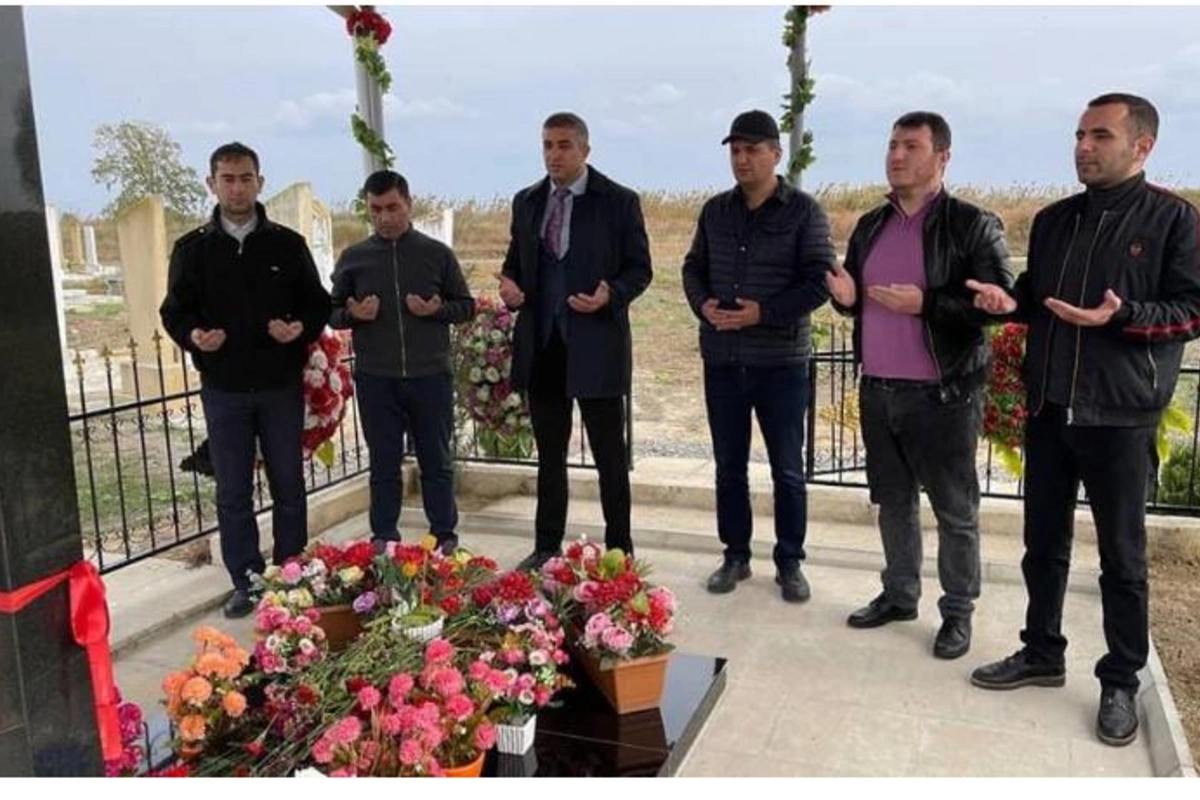 Salyanda Vətən Müharibəsi şəhidinin məzarı ziyarət olundu — FOTOLAR