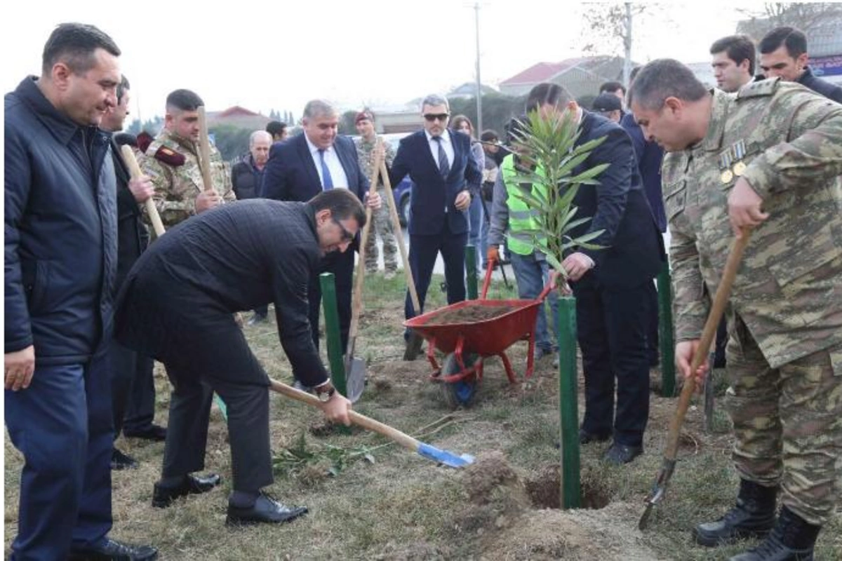 Ulu Öndər Heydər Əliyevin anım günündə şəhidlərimizin adından ağac əkildi — FOTOLAR