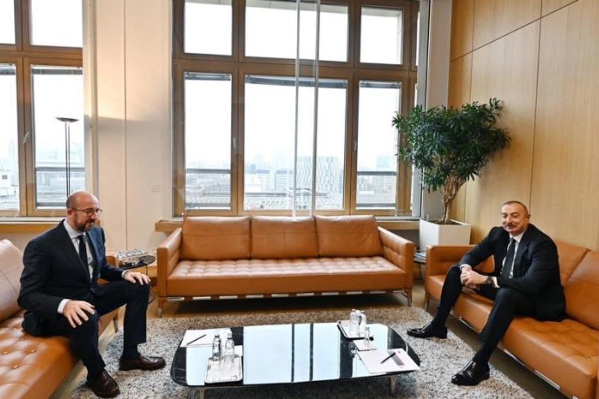 Brüsseldə İlham Əliyev ilə Avropa İttifaqı Şurasının prezidenti arasında görüş oldu — FOTOLAR