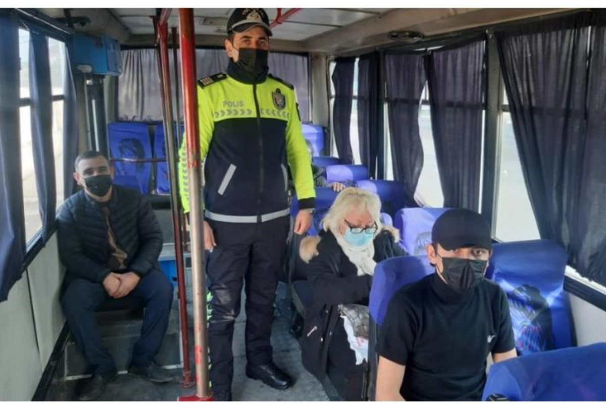 Tibbi maskadan istifadə ilə bağlı reyd keçirildi