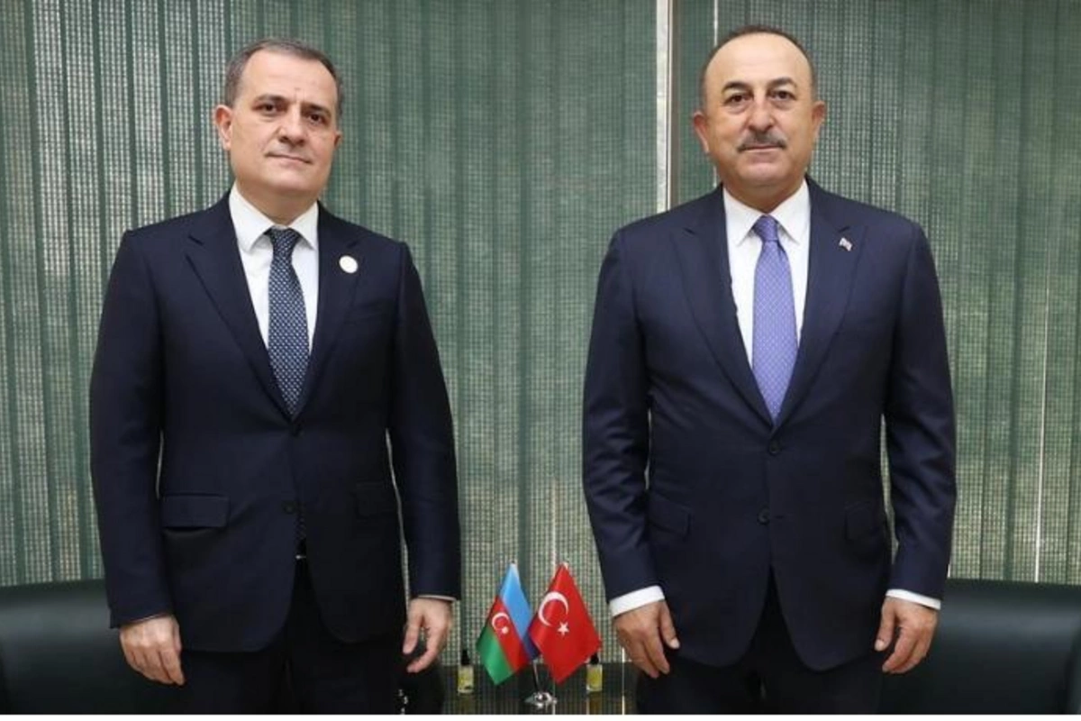 Çavuşoğlu: “Azərbaycanla birlikdə hərəkətə davam edəcəyik”