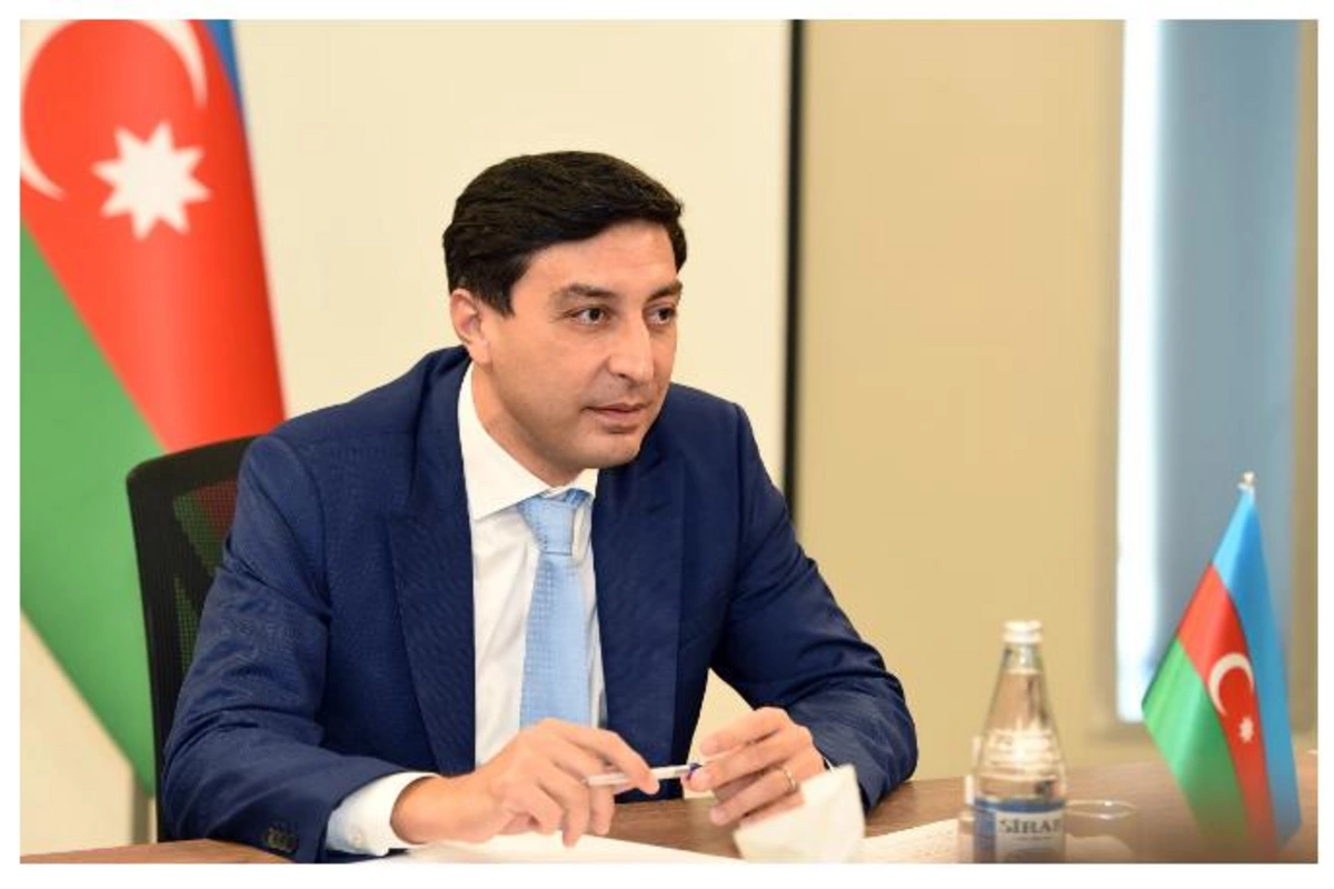 Nazir rəisi işdən çıxartdı