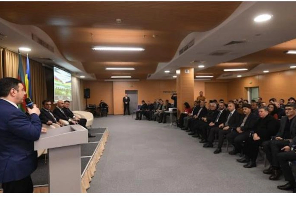Kiyevdə Ukrayna azərbaycanlıları ilə görüş