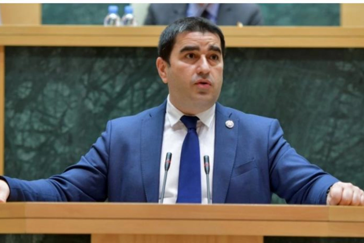 Gürcüstan parlamentinə sədr seçildi — YENİLƏNİB