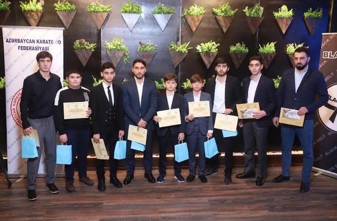 AKFA son beş ilin qaliblərini dəyərləndirdi, karateçiləri möhtəşəm tədbirlə sevindirdi — FOTOLAR AKFA son beş ilin qaliblərini dəyərləndirdi, karateçiləri möhtəşəm tədbirlə sevindirdi — FOTOLAR