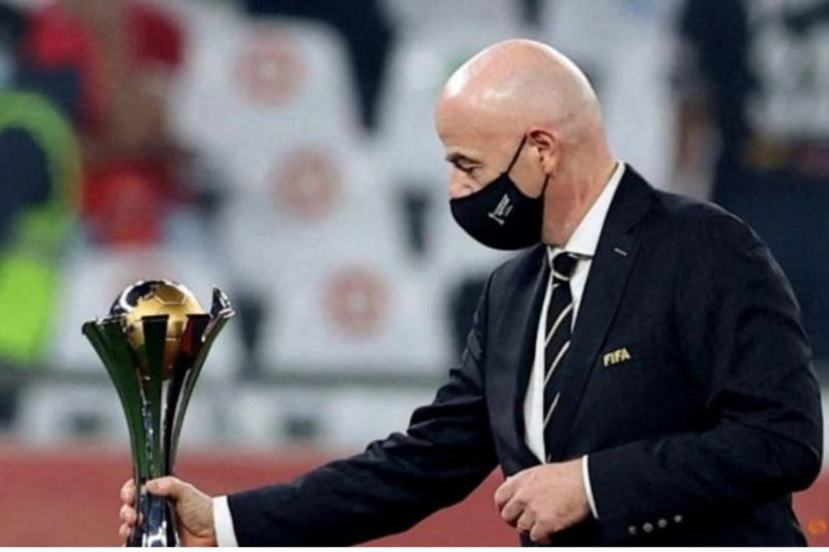 Dünya çempionatı iştirakçılarından biri dəyişdi